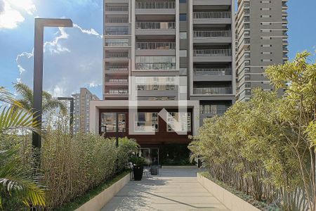 Apartamento à venda com 28m², 1 quarto e sem vaga Apartamento à venda com 28m², 1 quarto e sem vagaEntrada