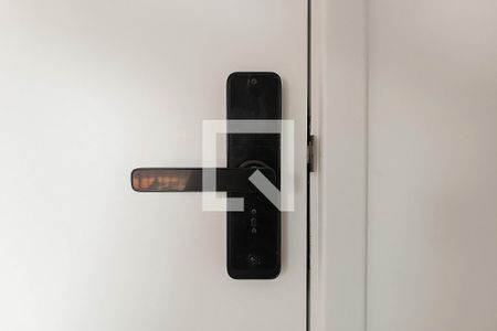 Apartamento à venda com 28m², 1 quarto e sem vaga Apartamento à venda com 28m², 1 quarto e sem vagaFechadura digital