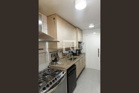 Apartamento à venda com 130m², 3 quartos e 3 vagascozinha