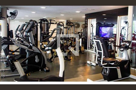 Apartamento à venda com 130m², 3 quartos e 3 vagasÁrea comum - Academia