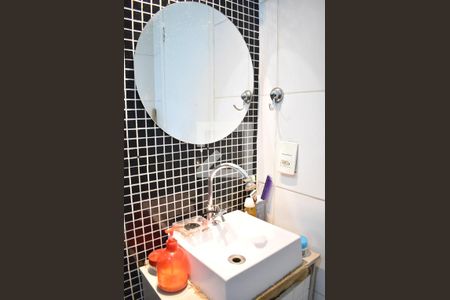 Apartamento para alugar com 56m², 2 quartos e 2 vagasBanheiro