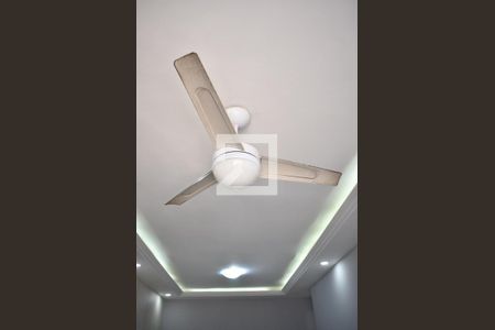 Sala - Ventilador de Teto de apartamento para alugar com 2 quartos, 56m² em Campo Grande, Rio de Janeiro