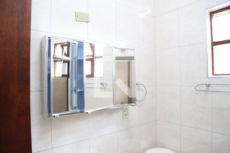 Banheiro de casa para alugar com 3 quartos, 200m² em Real, Praia Grande