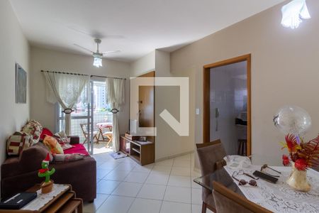 Sala de apartamento para alugar com 2 quartos, 65m² em Guilhermina, Praia Grande