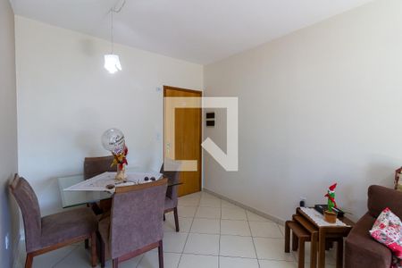 Sala de apartamento para alugar com 2 quartos, 65m² em Guilhermina, Praia Grande