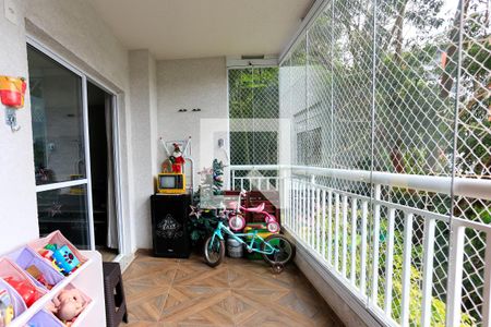 Apartamento para alugar com 82m², 3 quartos e 1 vagaVaranda