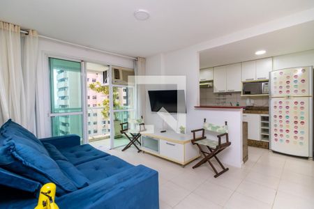 Sala de apartamento para alugar com 2 quartos, 65m² em Barra da Tijuca, Rio de Janeiro