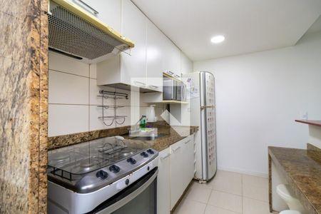 Apartamento para alugar com 65m², 2 quartos e 1 vaga Apartamento para alugar com 65m², 2 quartos e 1 vagaCozinha