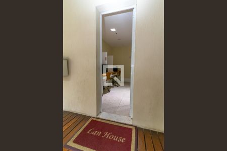 Apartamento para alugar com 65m², 2 quartos e 1 vaga Apartamento para alugar com 65m², 2 quartos e 1 vagaComum - Lanhouse