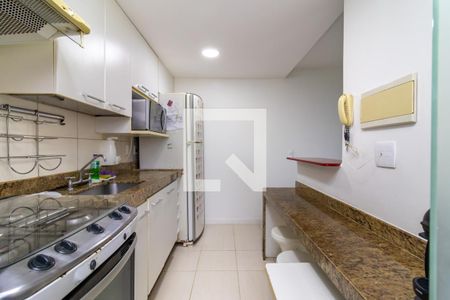 Apartamento para alugar com 65m², 2 quartos e 1 vaga Apartamento para alugar com 65m², 2 quartos e 1 vagaCozinha