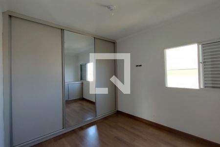 Quarto 1 de apartamento para alugar com 2 quartos, 55m² em Jardim Paulicéia, Campinas