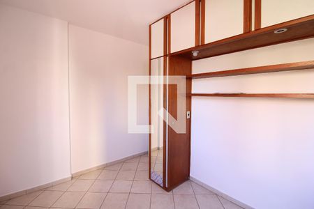 Quarto 1 de apartamento para alugar com 2 quartos, 60m² em Freguesia de Jacarepaguá, Rio de Janeiro
