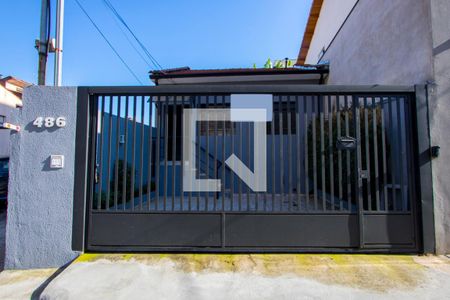 Casa à venda com 173m², 2 quartos e 2 vagasFachada