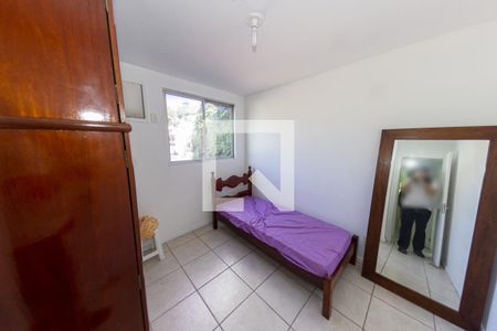Quarto 1 de apartamento para alugar com 2 quartos, 52m² em Vila Valqueire, Rio de Janeiro