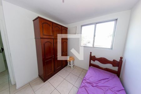 Quarto 1 de apartamento para alugar com 2 quartos, 52m² em Vila Valqueire, Rio de Janeiro