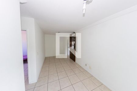 Sala de apartamento para alugar com 2 quartos, 52m² em Vila Valqueire, Rio de Janeiro