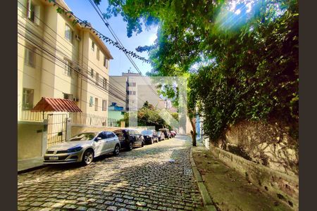 Apartamento à venda com 30m², 1 quarto e sem vagaVista da Rua