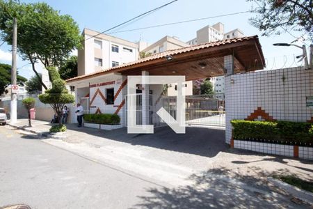 Apartamento à venda com 54m², 2 quartos e 1 vaga Apartamento à venda com 54m², 2 quartos e 1 vagaFachada