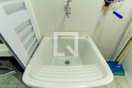 Apartamento à venda com 58m², 2 quartos e 1 vaga Apartamento à venda com 58m², 2 quartos e 1 vagaÁrea de Serviço