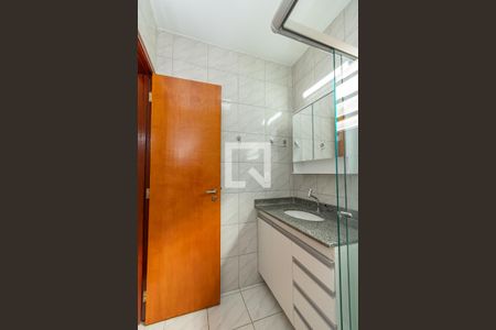 Casa de condomínio para alugar com 60m², 2 quartos e 1 vaga Casa de condomínio para alugar com 60m², 2 quartos e 1 vagaBanheiro