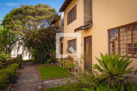 Casa de condomínio para alugar com 60m², 2 quartos e 1 vaga Casa de condomínio para alugar com 60m², 2 quartos e 1 vagaJardim