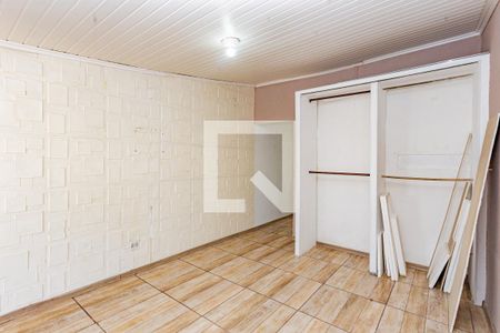 Suíte de casa para alugar com 3 quartos, 210m² em Jardim Santa Emília, São Paulo