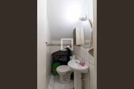 Casa à venda com 210m², 3 quartos e 2 vagas Casa à venda com 210m², 3 quartos e 2 vagasLavabo