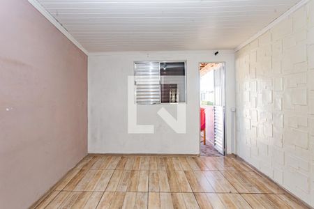 Suíte de casa para alugar com 3 quartos, 210m² em Jardim Santa Emília, São Paulo