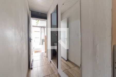 Casa à venda com 210m², 3 quartos e 2 vagas Casa à venda com 210m², 3 quartos e 2 vagasCorredor