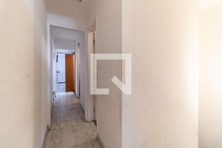 Casa à venda com 210m², 3 quartos e 2 vagas Casa à venda com 210m², 3 quartos e 2 vagasCorredor