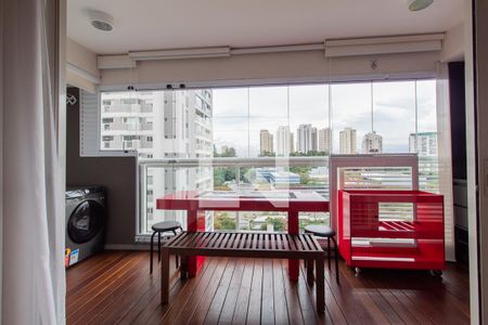 Varanda de kitnet/studio para alugar com 1 quarto, 39m² em Vila Andrade, São Paulo