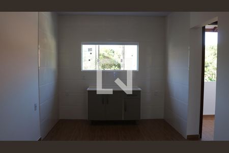 SALA/COZINHA CONJUGADA de casa para alugar com 1 quarto, 42m² em São João do Rio Vermelho , Florianópolis