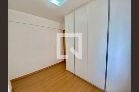 Quarto 1 de apartamento à venda com 4 quartos, 121m² em Buritis, Belo Horizonte