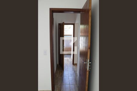 Corredor Quarto de casa para alugar com 1 quarto, 44m² em São João do Rio Vermelho, Florianópolis