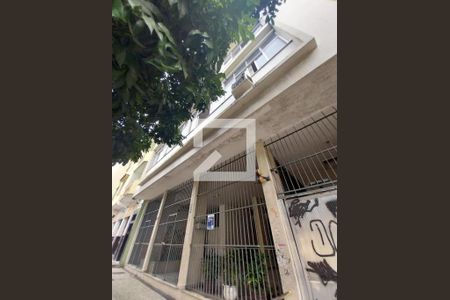 Apartamento à venda com 76m², 2 quartos e 1 vagaFachada