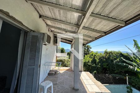 Casa à venda com 90m², 2 quartos e 1 vagaSacada