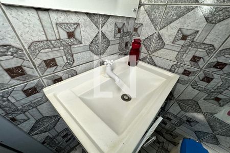 Casa à venda com 90m², 2 quartos e 1 vagaBanheiro 3