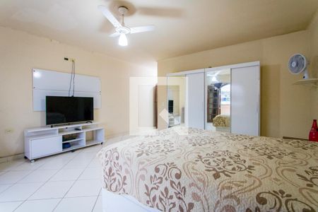 Quarto 1 - Suíte de casa à venda com 2 quartos, 150m² em Jardim Marek, Santo André