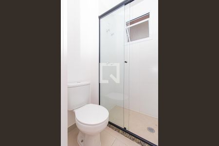 Banheiro de kitnet/studio para alugar com 1 quarto, 19m² em Bela Vista, São Paulo