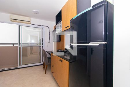 Studio para alugar com 19m², 1 quarto e sem vaga Studio para alugar com 19m², 1 quarto e sem vagaCozinha