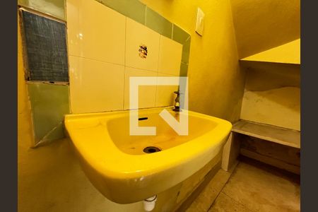 Lavabo de casa para alugar com 4 quartos, 160m² em Saúde, São Paulo