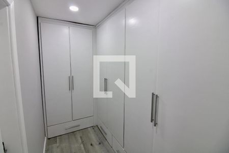 Casa de condomínio à venda com 260m², 5 quartos e 3 vagasCloset da suíte 3