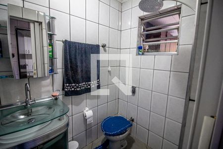 Casa à venda com 127m², 3 quartos e 2 vagas Casa à venda com 127m², 3 quartos e 2 vagasBanheiro 2