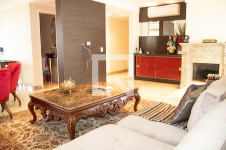 Sala de apartamento à venda com 4 quartos, 250m² em Vila Maria Alta, São Paulo