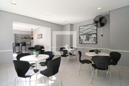 Apartamento para alugar com 30m², 1 quarto e sem vagaÁrea comum - Salão de festas