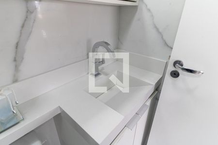 Apartamento para alugar com 34m², 2 quartos e sem vaga Apartamento para alugar com 34m², 2 quartos e sem vagaBanheiro
