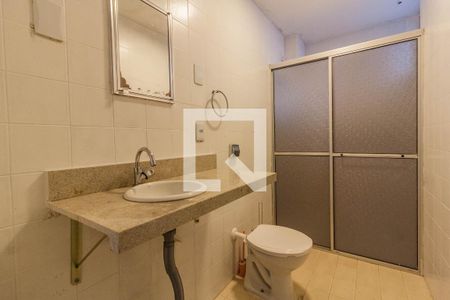 Banheiro de apartamento para alugar com 1 quarto, 58m² em Abraão, Florianópolis