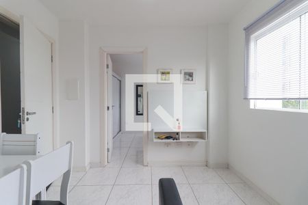 Sala/Cozinha de apartamento para alugar com 1 quarto, 31m² em Cidade Industrial de Curitiba, Curitiba