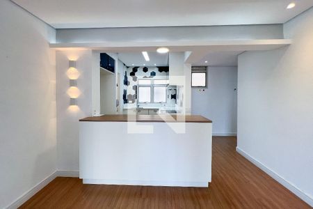 Sala de apartamento à venda com 2 quartos, 70m² em Vila Olímpia, São Paulo