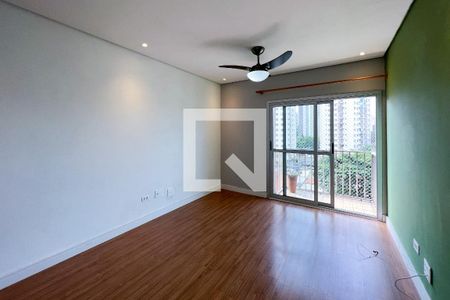 Sala de apartamento à venda com 2 quartos, 70m² em Vila Olímpia, São Paulo